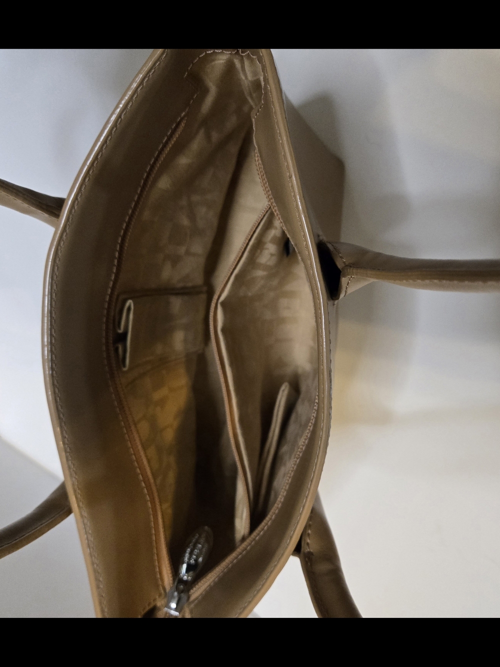 Furla Classic Shoulder Bag in Light Brown - Picture 7 of 12